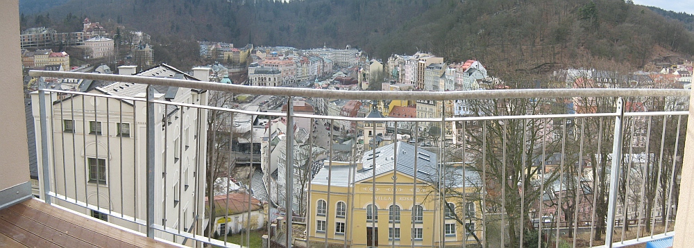 Výhled z teras na lázeňské centrum města