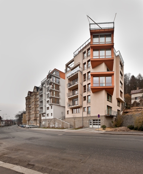 Výstavba rezidence Vyhlídka, Karlovy Vary - pohled východní